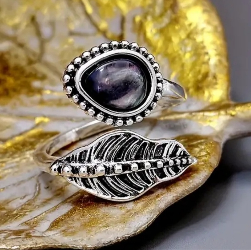 Vintage Leaf Wrap Ring